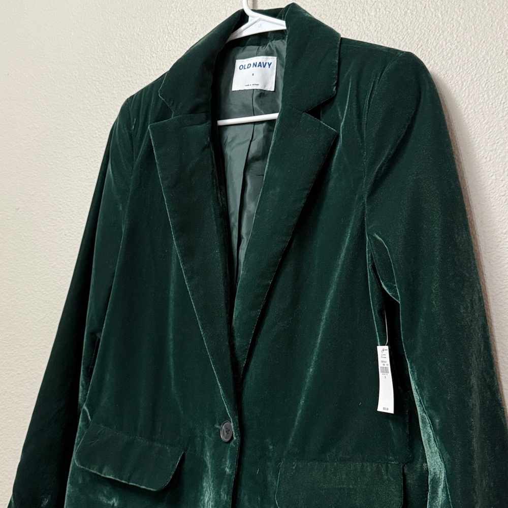 Old Navy Velvet Blazer - Picture 6 of 14